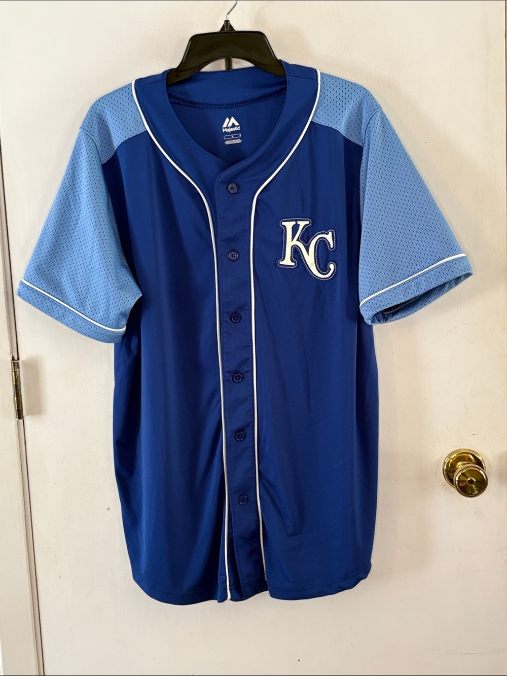 MLB Majestic Kansas City Royals blue button front jersey Size Large